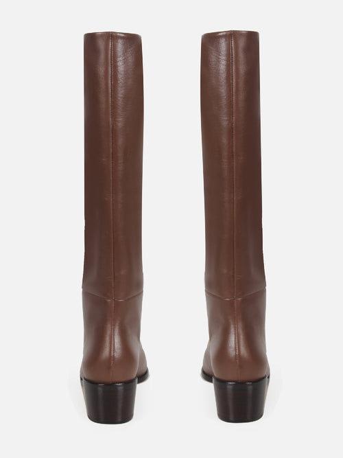 BOTA EM COURO CHOCOLATE CANO ALTO SALTO BAIXO