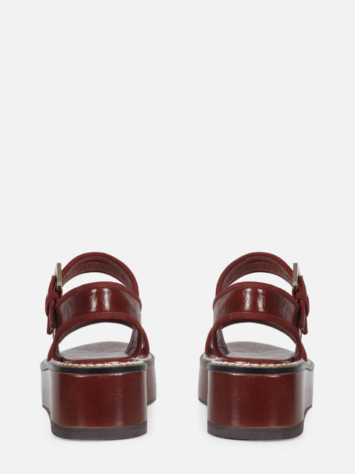 FLATFORM EM COURO LIV PICANTE
