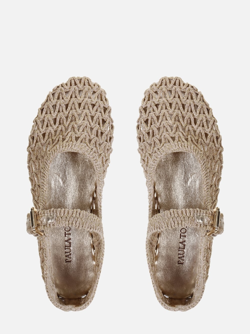 SAPATILHA EM CROCHE LAURA DOURADO MARY JANE