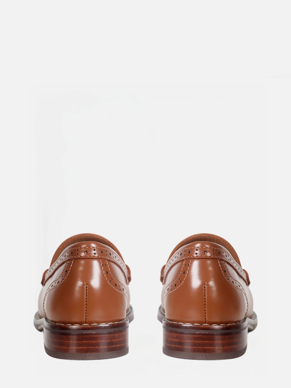 MOCASSIM EM COURO GIU COGNAC BROGUE