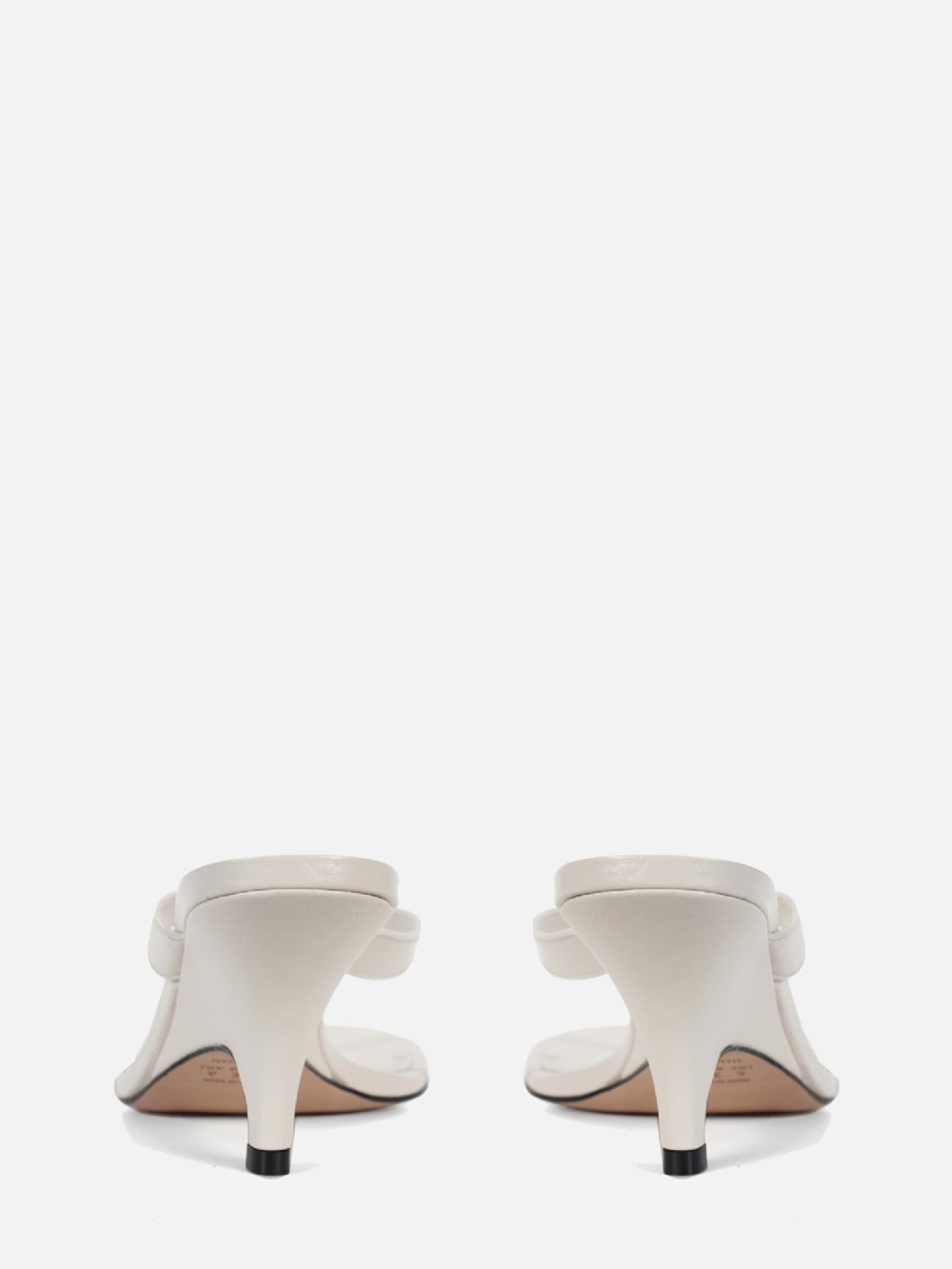 MULE EM COURO HELENA CREMA