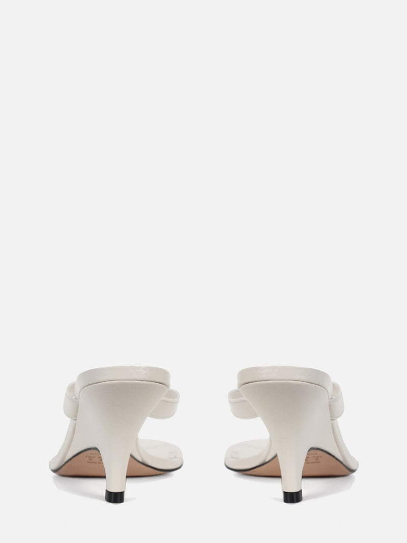 MULE EM COURO HELENA CREMA