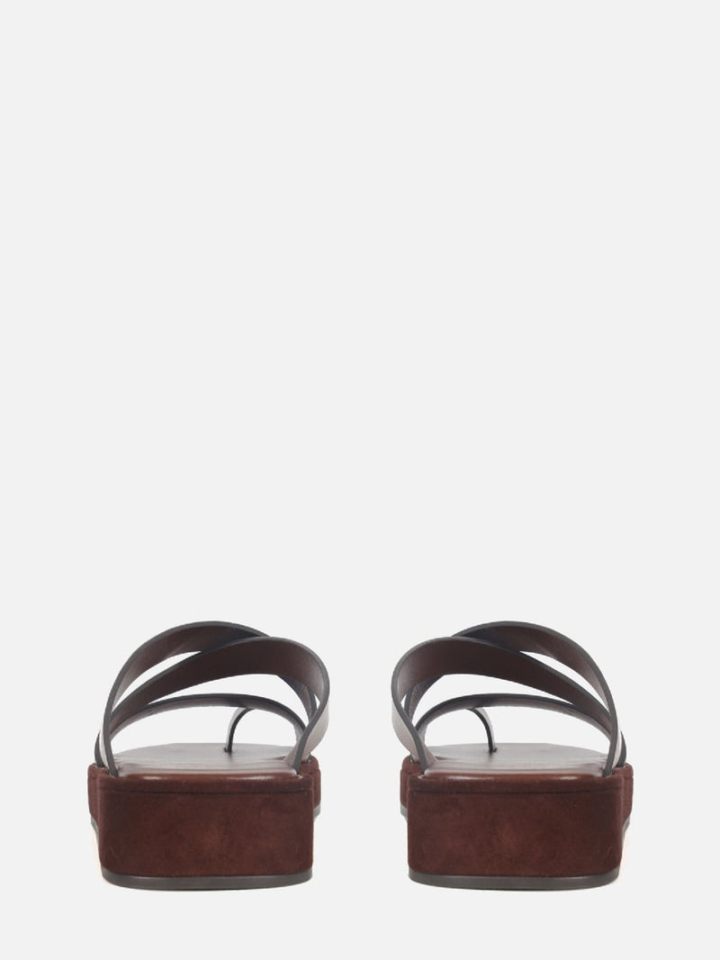 FLATFORM EM COURO CARRIE CHOCOLATE