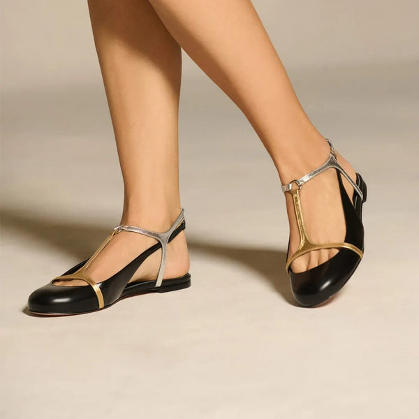 SAPATILHA EM COURO LOLA PRETO