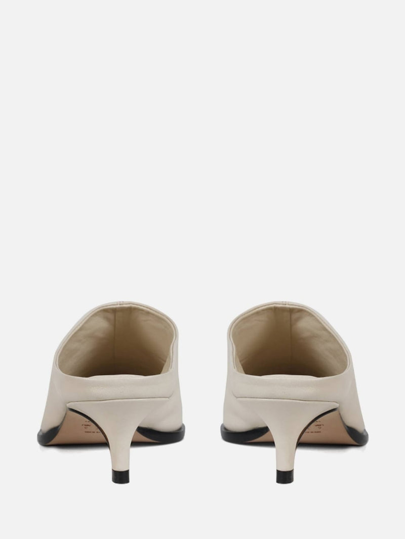 MULE ASTRID BAUNILHA
