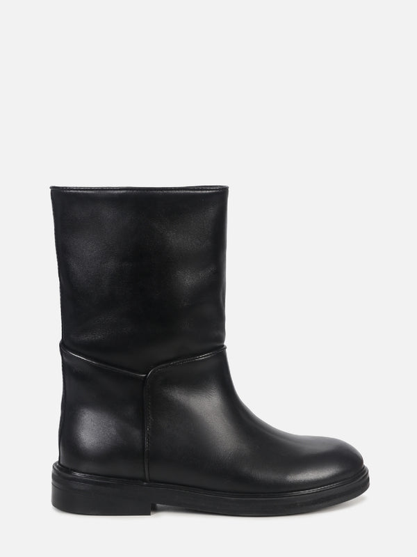 BOTA DE COURO TEODORA PRETO CANO MÉDIO