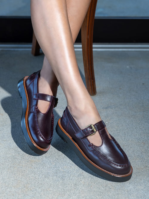 MOCASSIM DE COURO CARLOTA WINE T-BAR