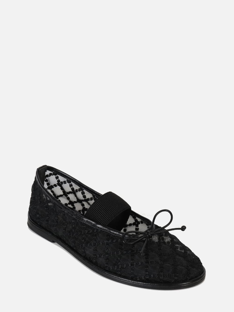 SAPATILHA EM TELA BORBADA VALENTINA PRETO MARY JANE