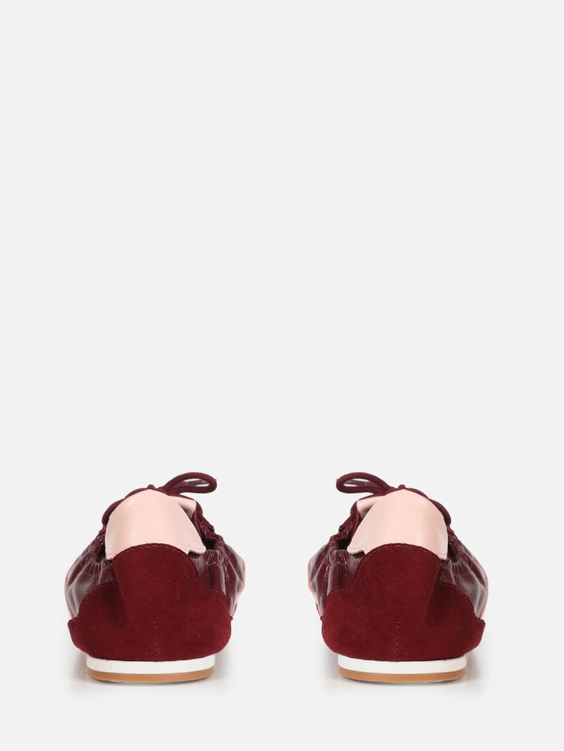 TÊNIS SNEAKERINA JOLIE EM COURO BURGUNDY AMARRAÇÃO
