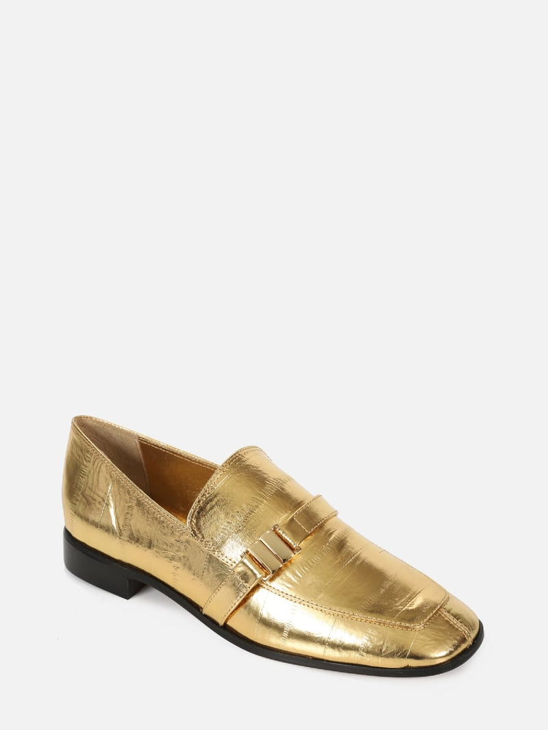 MOCASSIM EM COURO METALIZADO CHIARA OURO BICO QUADRADO