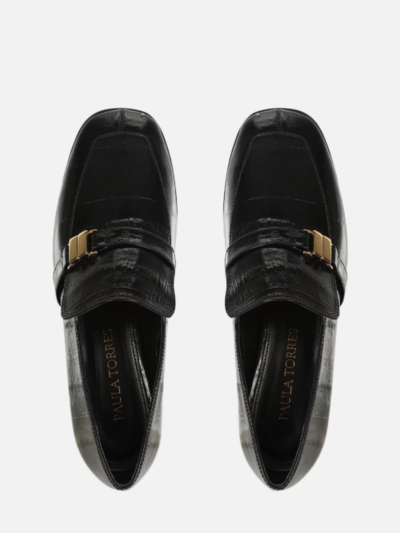 MOCASSIM EM COURO CHIARA PRETO BICO QUADRADO