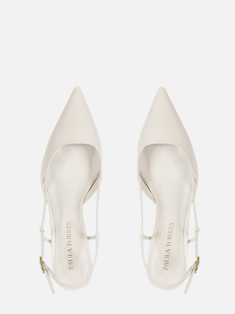 SCARPIN EM COURO CASSIE OFF WHITE SALTO BAIXO