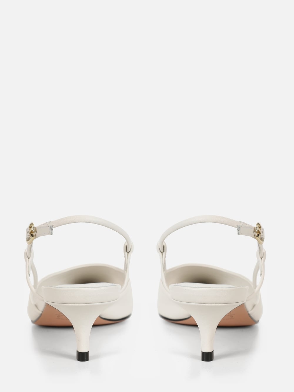 SCARPIN EM COURO CASSIE OFF WHITE SALTO BAIXO