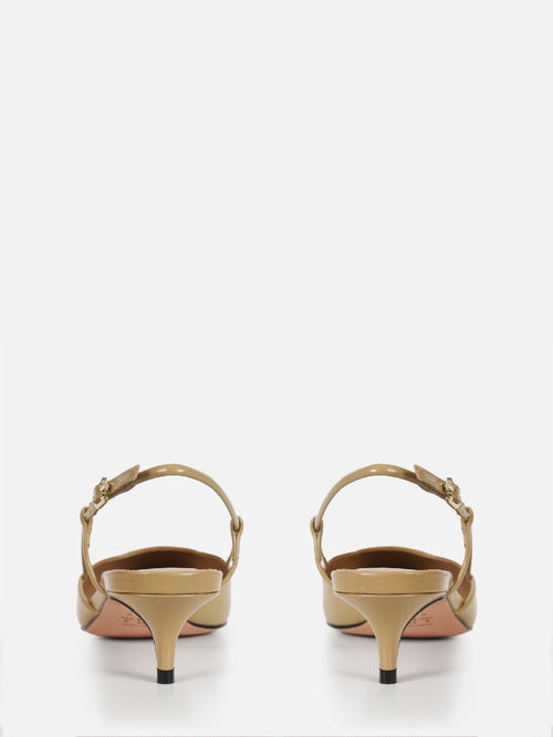 SCARPIN EM COURO CASSIE SAFARI SALTO BAIXO