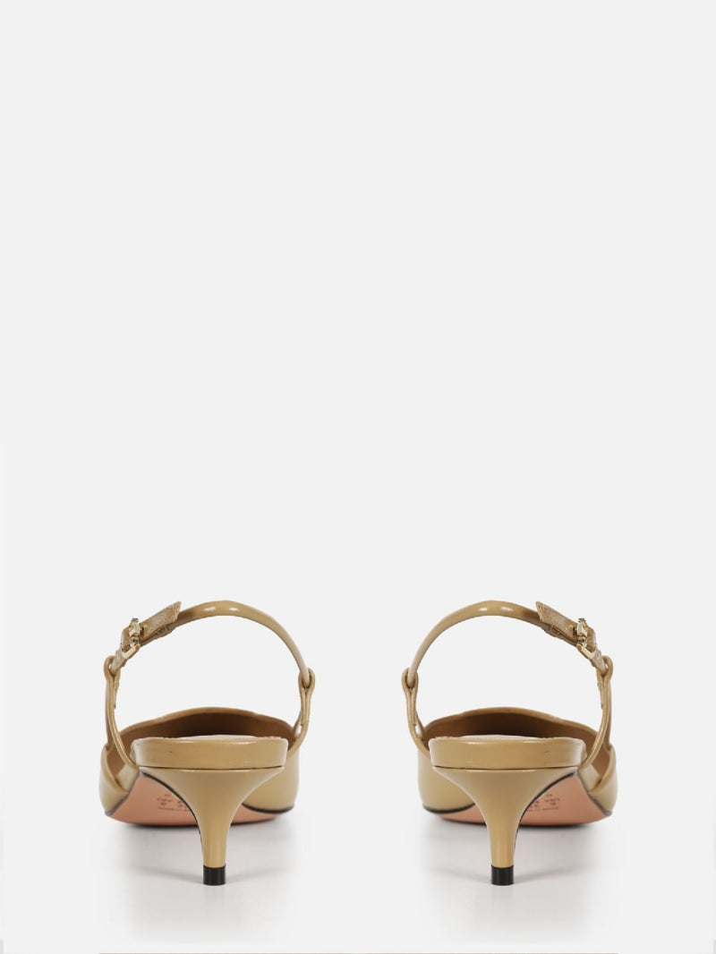 SCARPIN EM COURO CASSIE SAFARI SALTO BAIXO