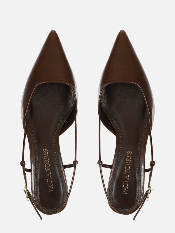 SCARPIN EM COURO CASSIE CAFÉ SALTO BAIXO
