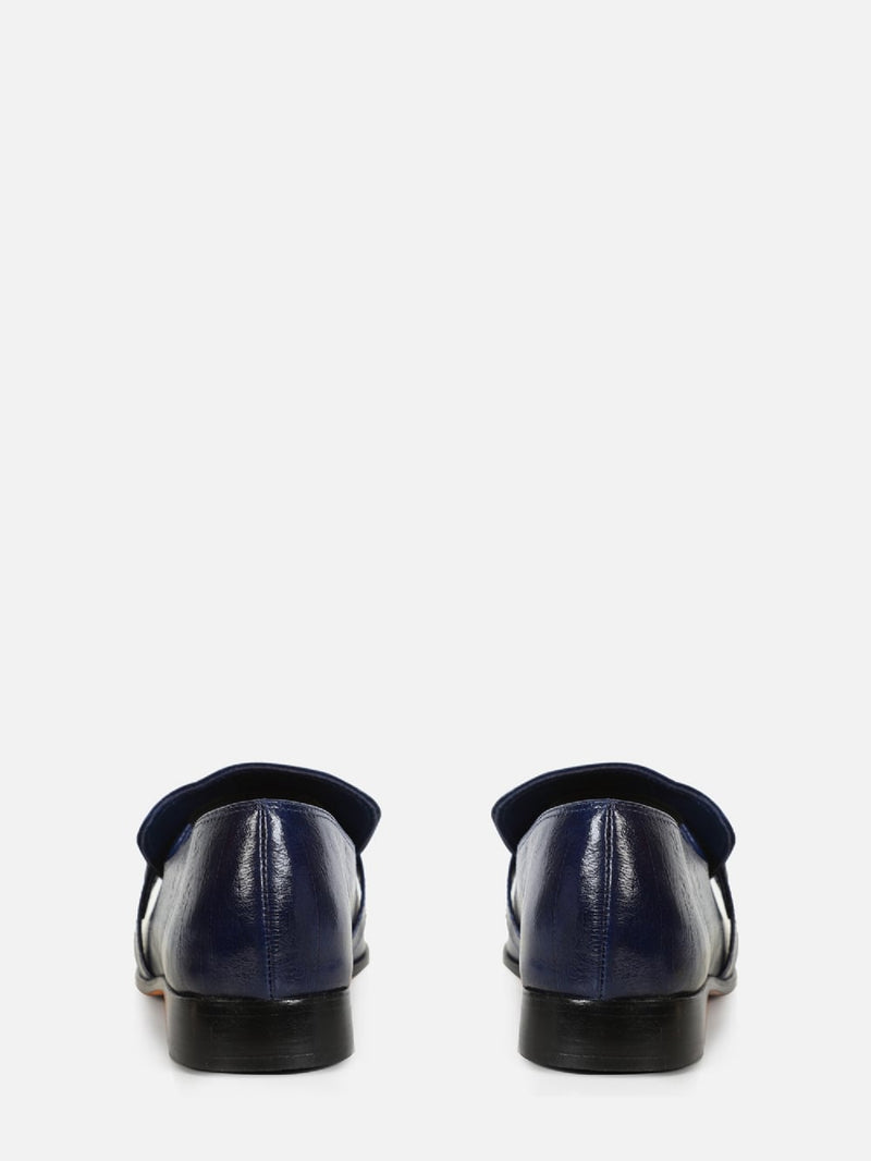 MOCASSIM EM COURO CHIARA DARK BLUE BICO QUADRADO