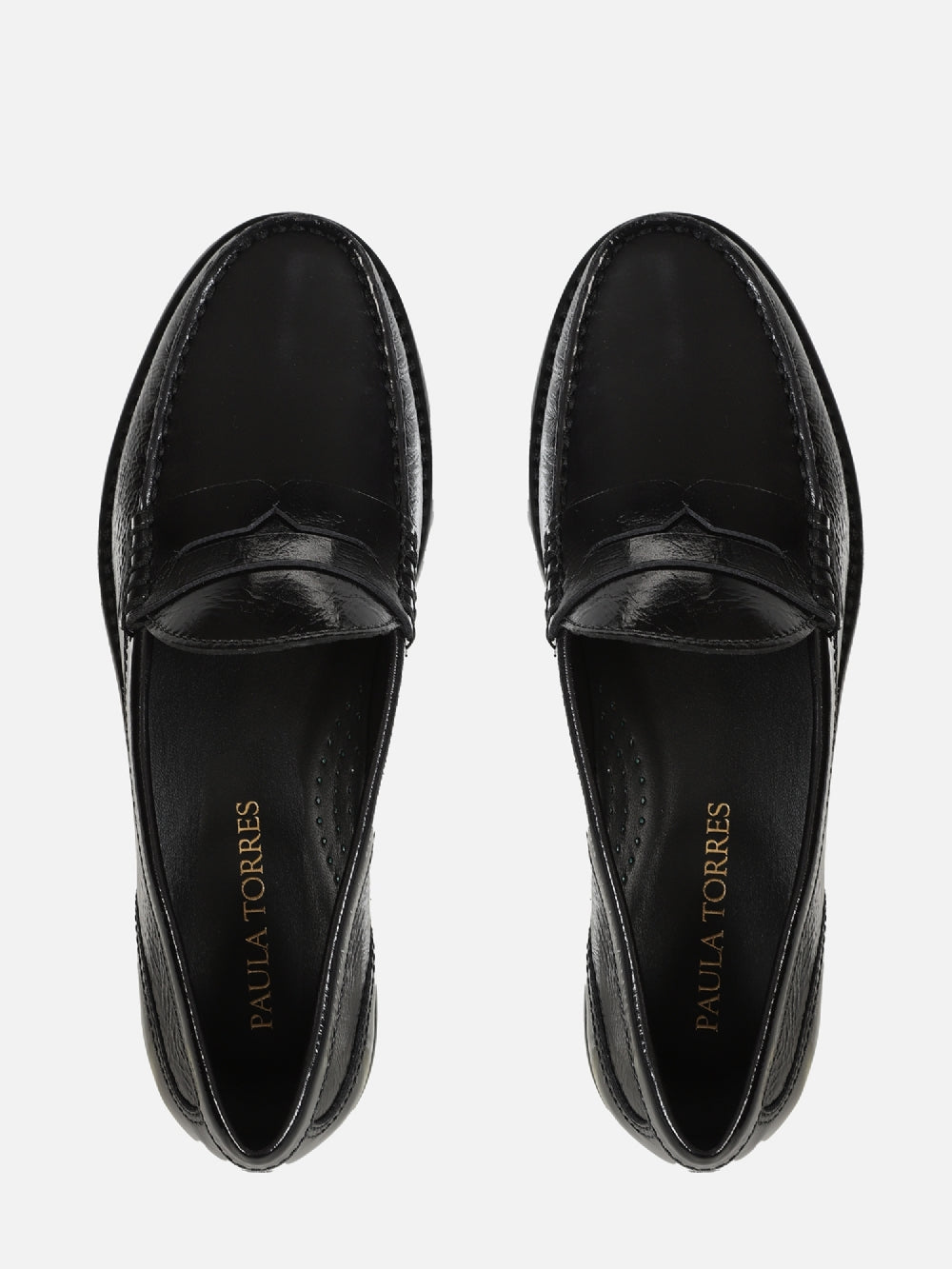 MOCASSIM EM COURO CASSIE PRETO