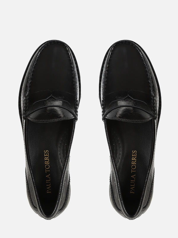 MOCASSIM EM COURO CASSIE PRETO
