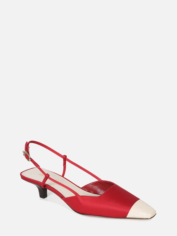 SCARPIN EM CETIM DUO VERMELHO COM BIQUEIRA EM VERNIZ