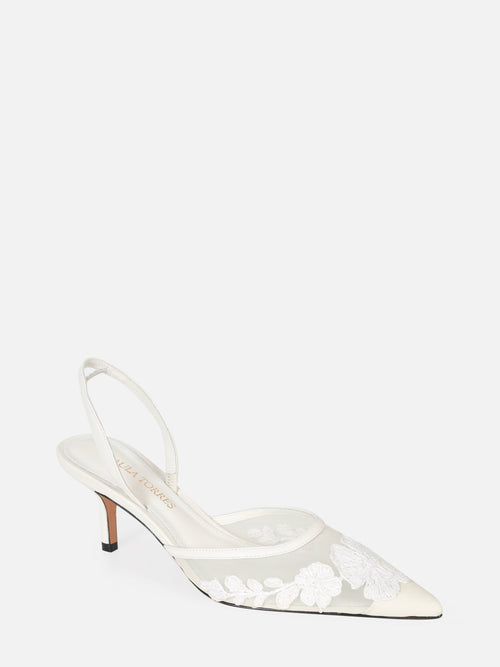 SCARPIN EM TELA BORBADA BELLE OFF WHITE SALTO MÉDIO FINO